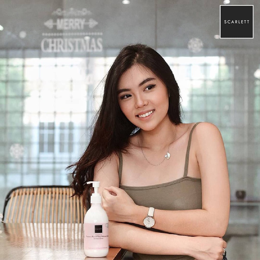 [100%Asli+COD] Scarlett Whitening Body Lotion Varian Scarlett Lotion Romansa Fantasia Charming Freshy