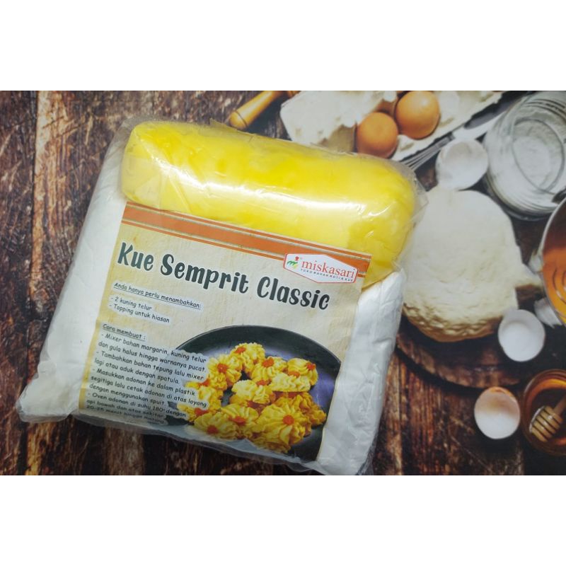 

Adonan Kue Semprit Classic