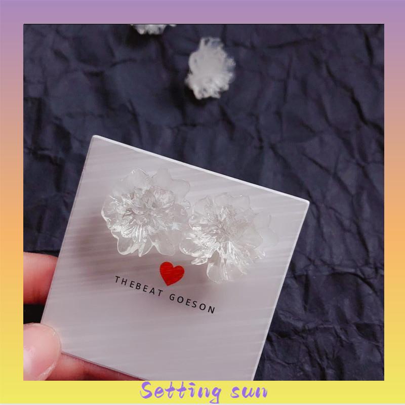 Anting Bunga Resin Tiga Dimensi Transparan yang Menyegarkan Stud Telinga Manis Wanita TN