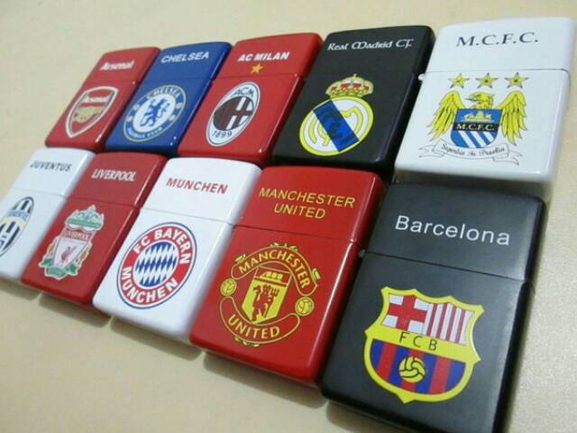 Korek Sumbu Model Zippo Club Bola