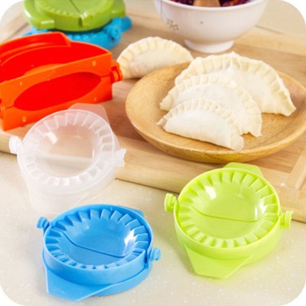 SUYOU Home Dumpling Maker Gadget Jiaozi Mold Mould New Kitchen Tool DIY Ravioli Pierogi Device