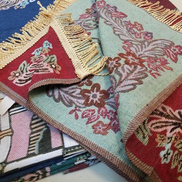 Sajadah Traveling Motif Bunga Lotus Sejadah Turki Travel Rajut Rumbai Kepang