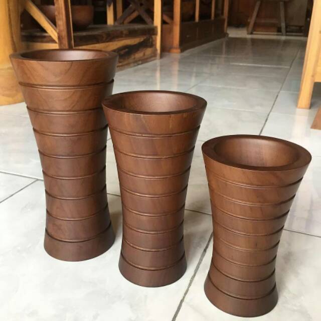 Vas bunga kayu jati model Salur set 3 pcs Shopee Indonesia Vas bunga kayu jati model Salur set 3 pcs Shopee Indonesia