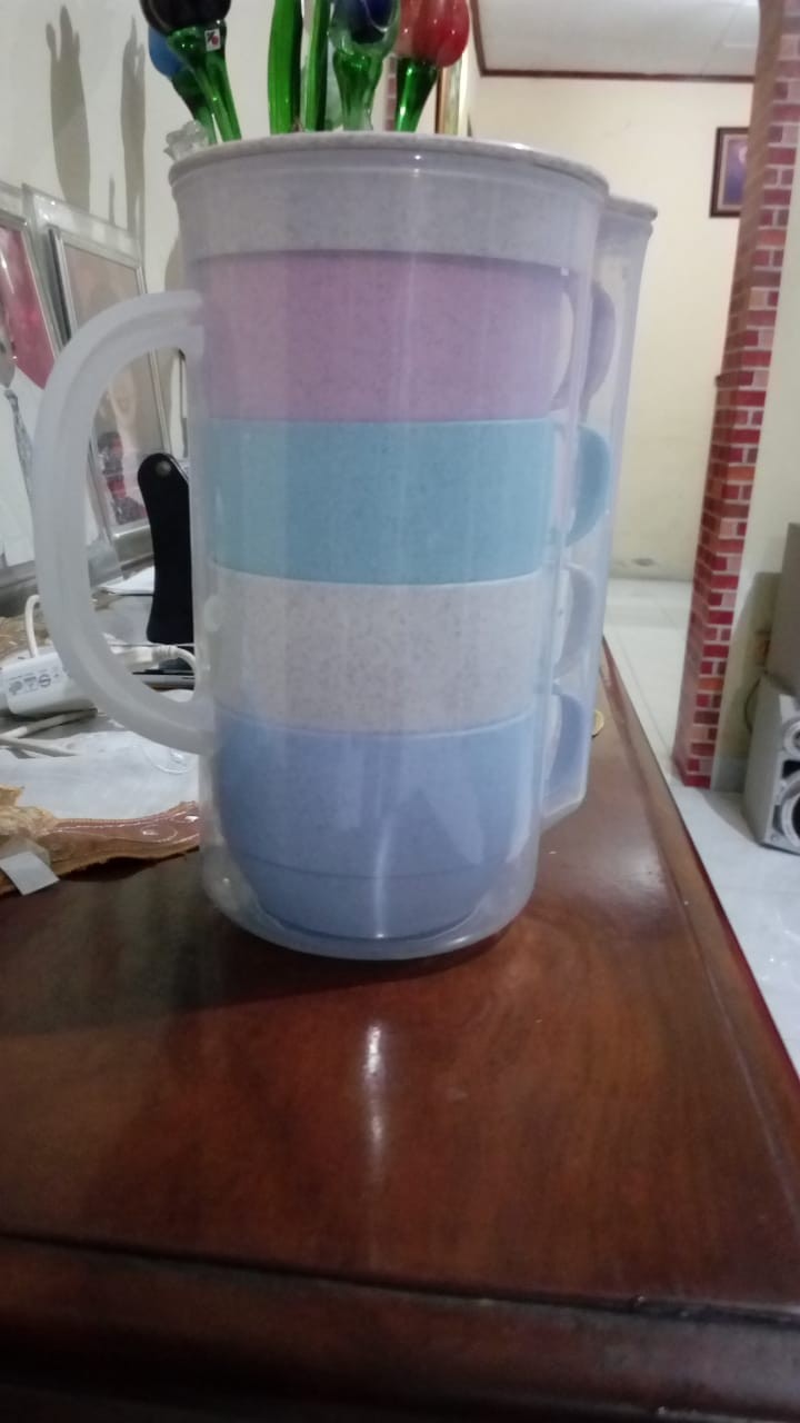 S112 Teko Jus Air Teh Kopi Wadah Plastik Bahan Jerami Dengan 4 Cangkir Bpa Free