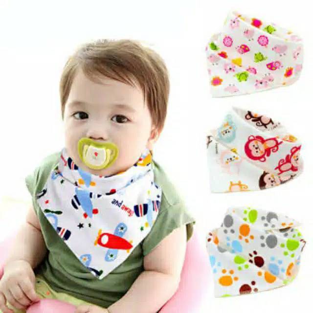 CLEMEK BABY MOTIF/SLABBER MOTIF - BENTUK SEGITIGA