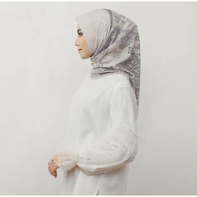 Janma scarf Restu Anggraini Dayana