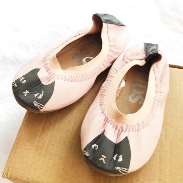 sepatu anak Cotton on kids