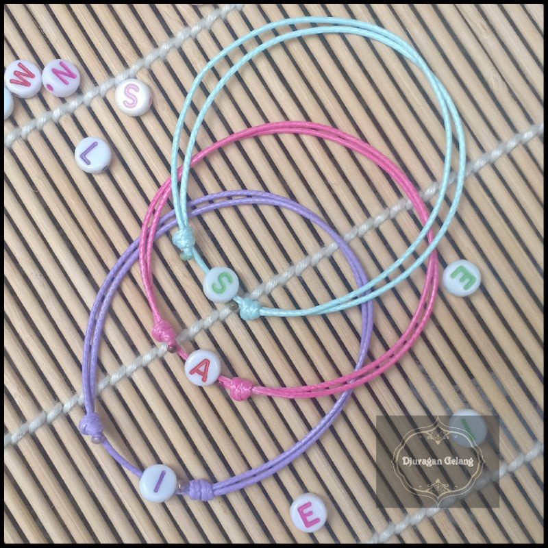 Gelang Couple Gelang Inisial Nama Gelang Inisial Huruf Warna-warni banyak pilihan tali