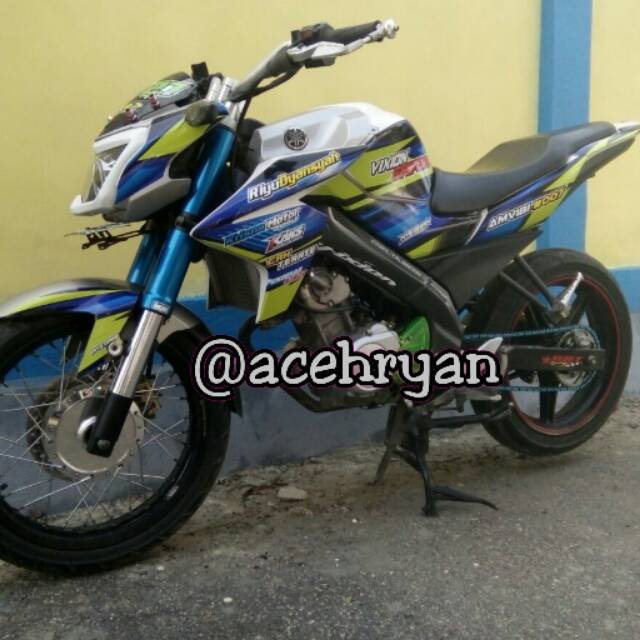 Cover shock NEW VIXION versi bulat+stiker OHLINS