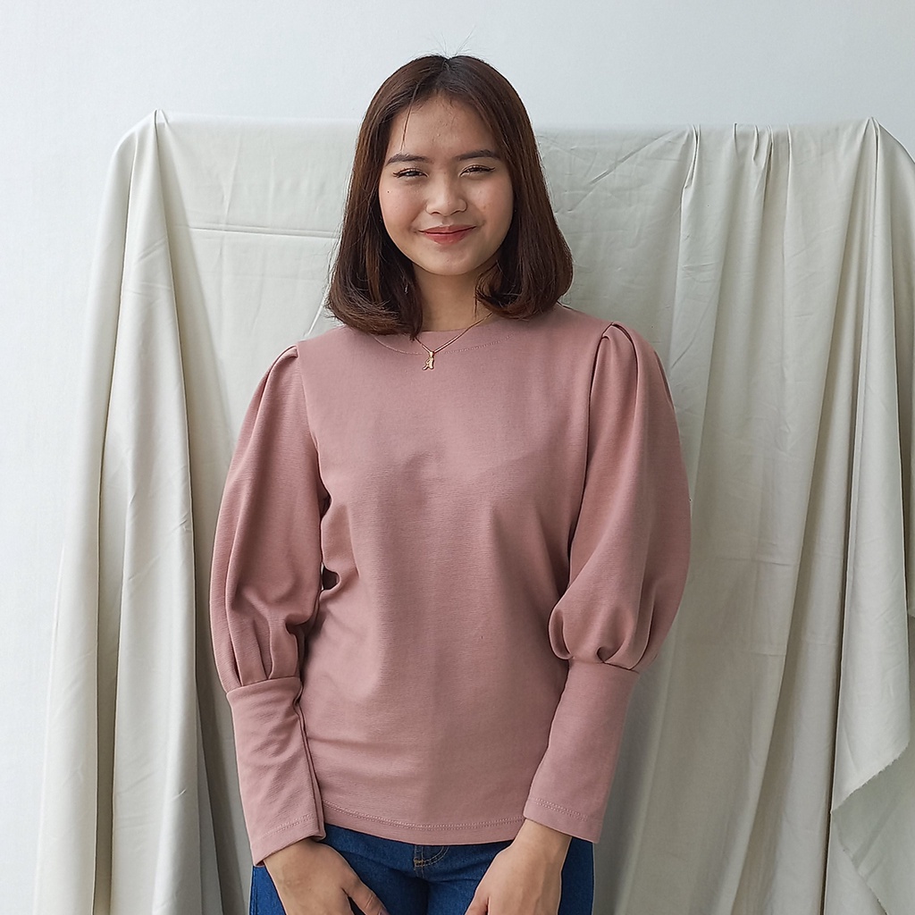 Isla Nerea Top Basic - Blouse Wanita Lengan Balon - Textured Cotton-VELVET/COKLAT SUSU