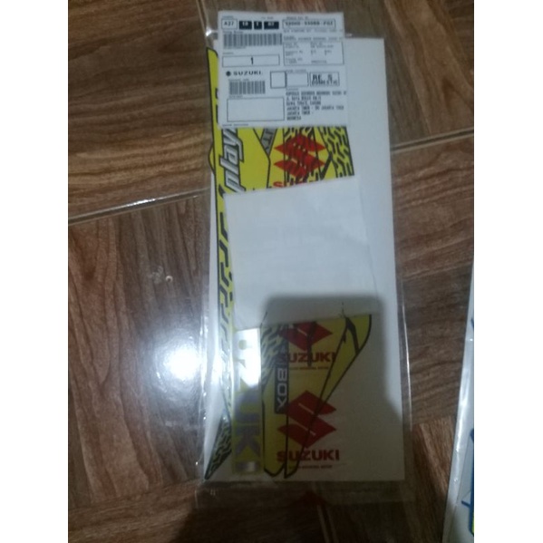 Striping Playfull Address 110 cc sgp warna kuning