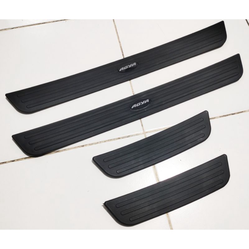 Sill plate samping Agya dan new Agya