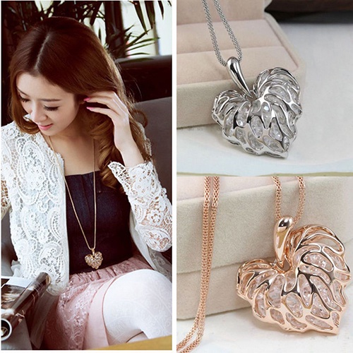 Hu Hu Hu Hu Hu Alat Bantu Pasang Kacamata♡ Kalung Rantai Panjang Model Hollow Bentuk Hati Untuk Wanita