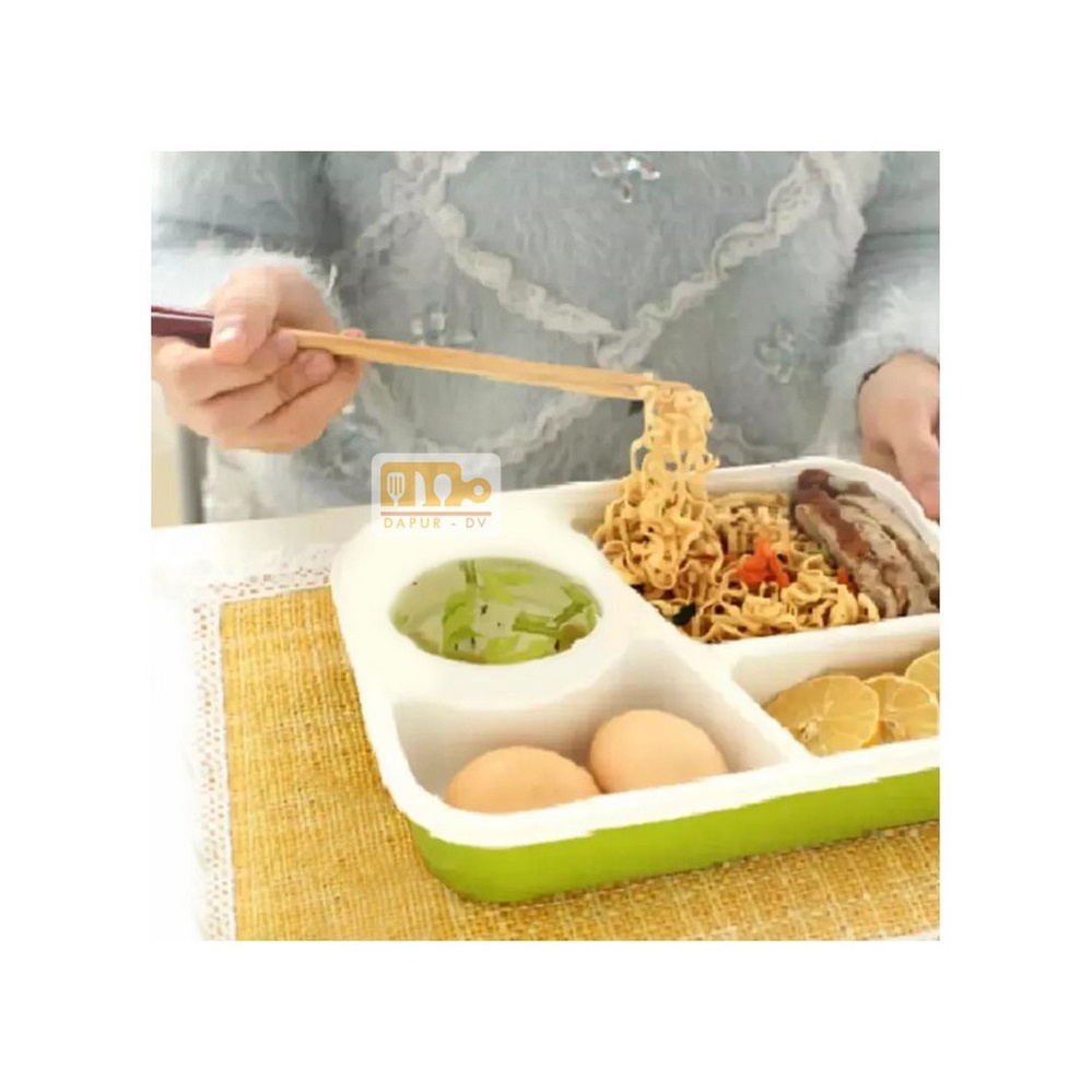 Lunch Box Bento Box Plastik 4 Sekat Premium - Warna