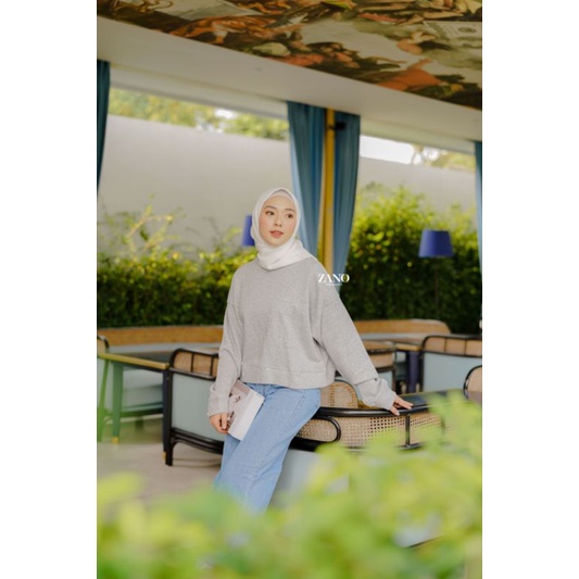 ZANO BASICS Sweater Crop Abu Davine Alze