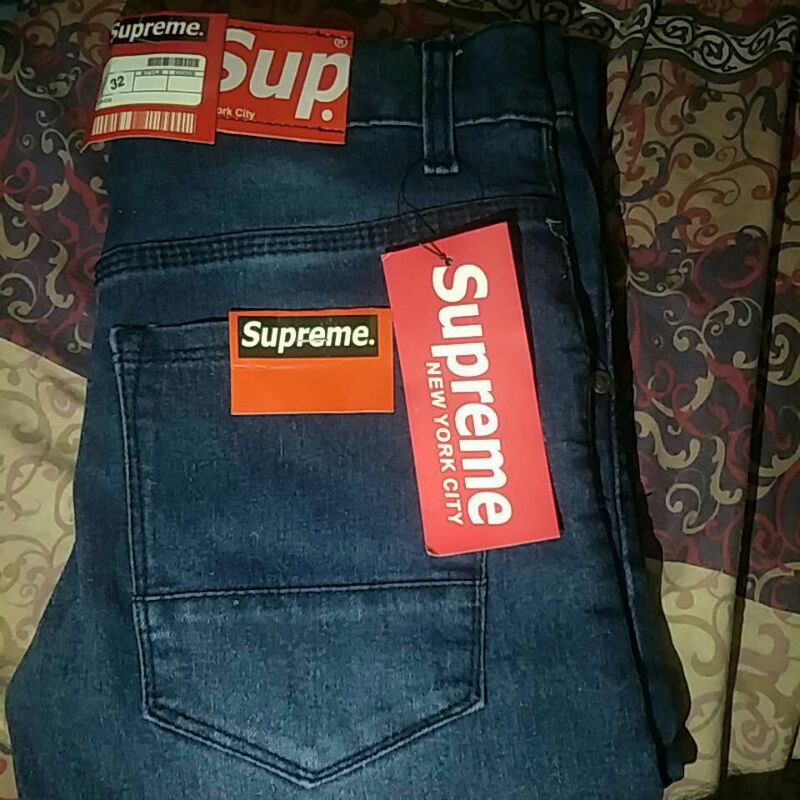 Supreme Jeans Panjang