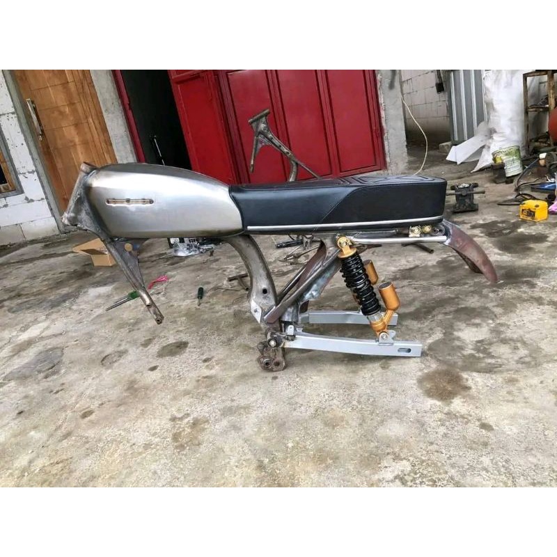 rangka cb tatanan nganjuk sepaket tinggal naik mesin