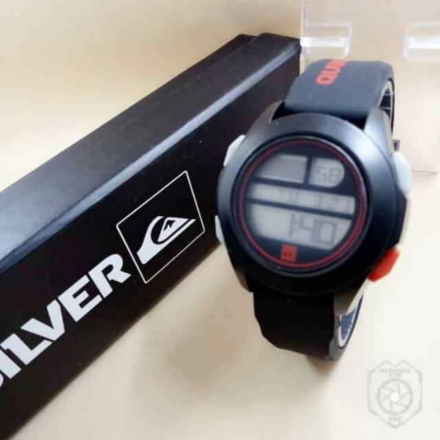 JAM TANGAN QUIKSILVER MINI ALL SIZE HITAM LIST MERAH STRAP RUBBER