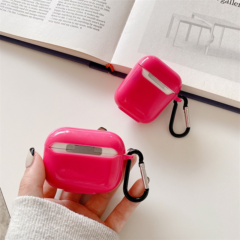 Casing Pelindung Apple Airpods 1 / 2 / 3 Wireless Bluetooth Bentuk Beruang Strawberry Diy