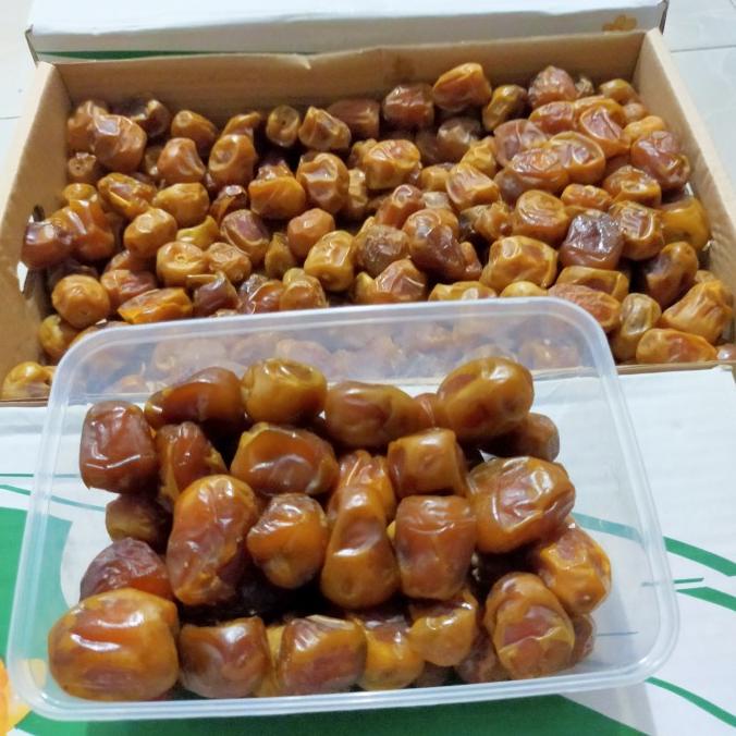 

BAYAR DITEMPAT Promo Kurma SUKARI / Kurma Raja / Kurma Sukary Madinah Qassim - 500 gr/KURMA 1KG/KURMA BARARI/KURMA RUTHOB/KURMA BAM/KURMA PALM FRUIT/KURMA TANGKAI/KURMA AZWA/KURMA SUKKARI/KURMA SAFAWI/KURMA TUNISIA/KURMA MUDA KUNING/KURMA MUDA HIJAU/KURMA