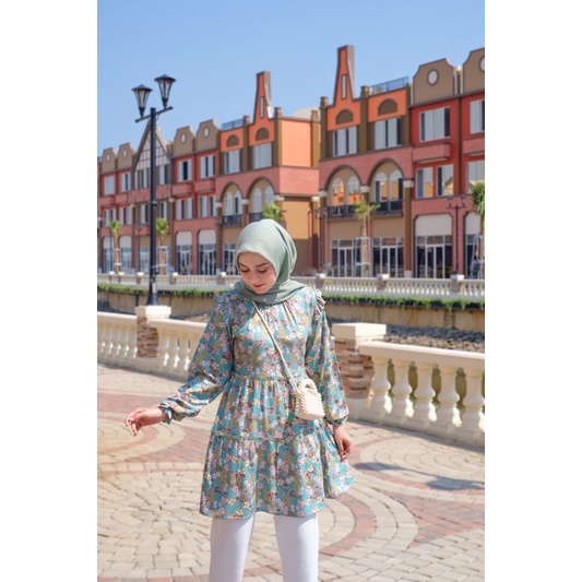 Ounadoutfit Zahira blouse wanita premium motif bunga | atasan wanita motif bunga | blouse wanita busui | atasan wanita muslim | blouse wanita cantik | blouse rayon motif bunga | kemeja wanita rayon