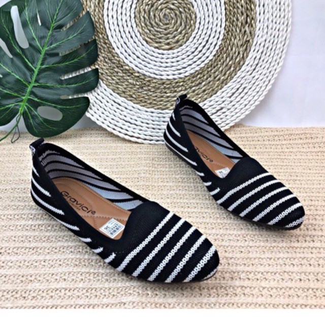 GRAVICI - Sepatu Flat Rajut Import Wanita DO-04