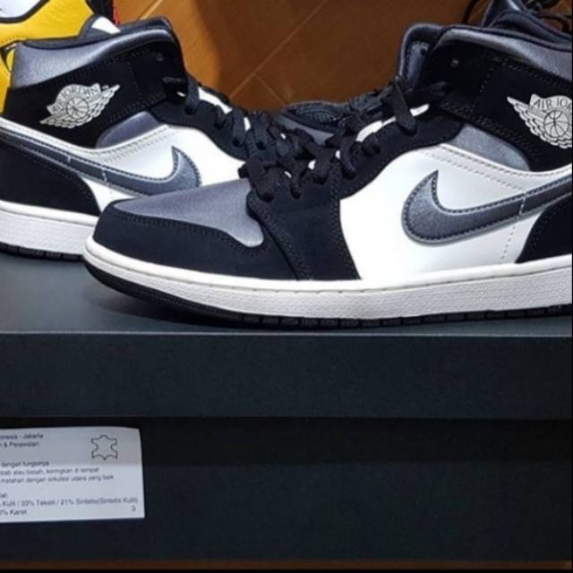 air jordan 1 mid grey