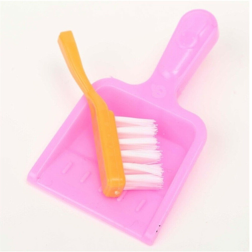 (Cod Tangding) 9pcs / Set Mainan Miniatur Peralatan Kebersihan Untuk Aksesoris Rumah Boneka Barbie