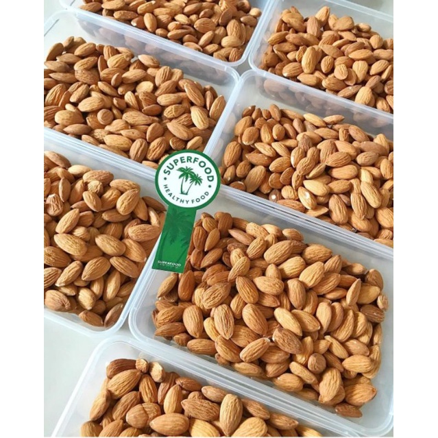 

Almond kacang