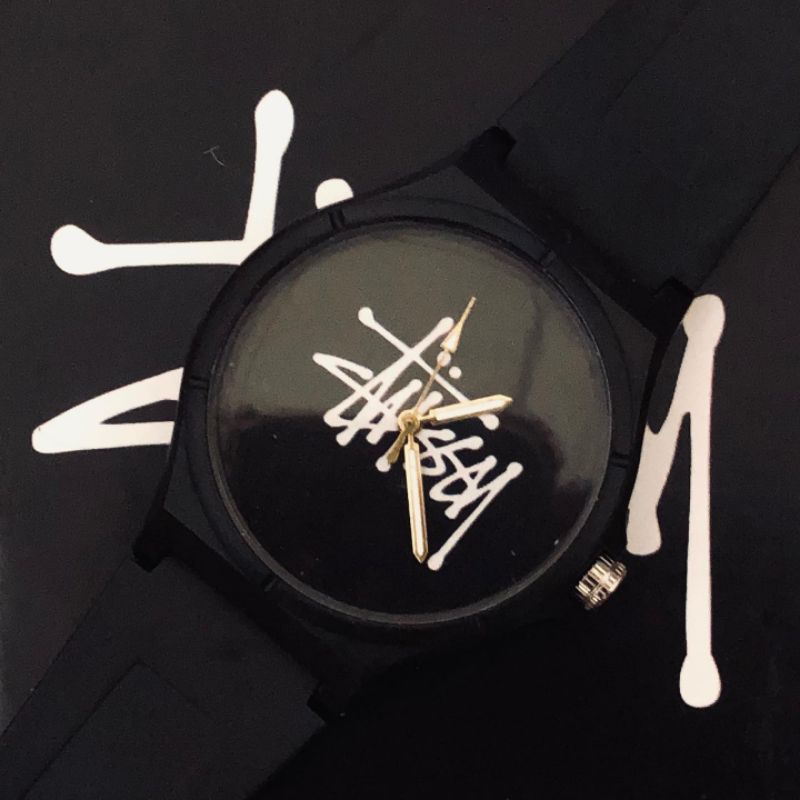 Jam Tangan Quartz Stussy Rubber Analog Korea Fasion Casual Pria Wanita