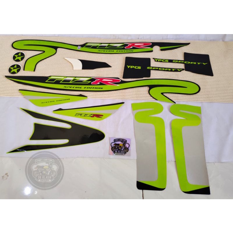 Striping Yamaha Fiz R Caltex Hijau