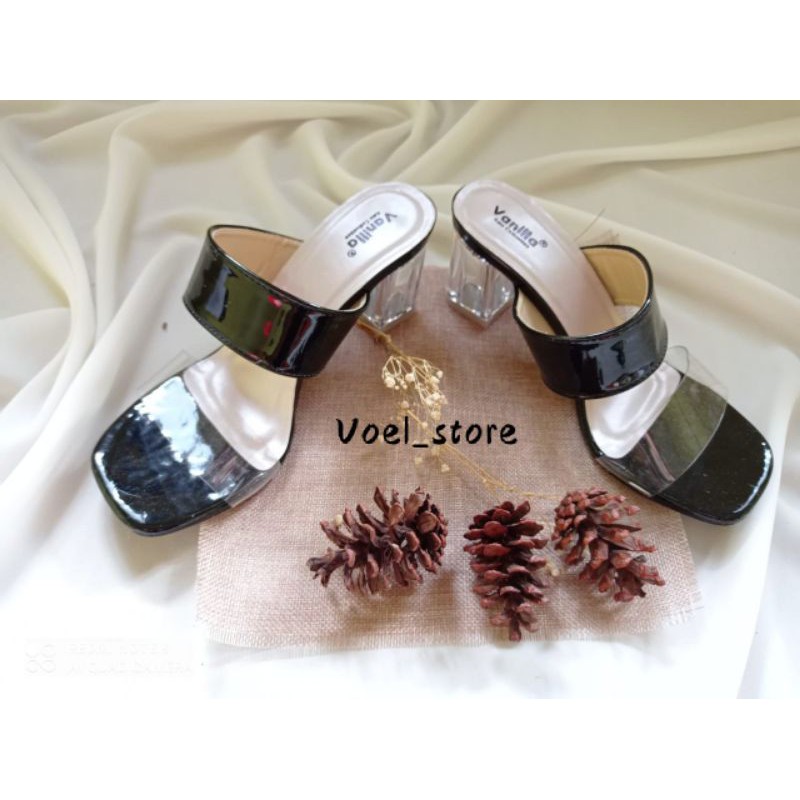 HAK TAHU KACA HEELS WANITA