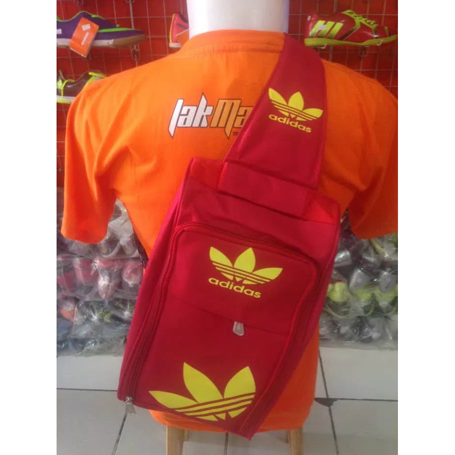 Tas Sepatu Futsal / Bola Adidas Terbaru