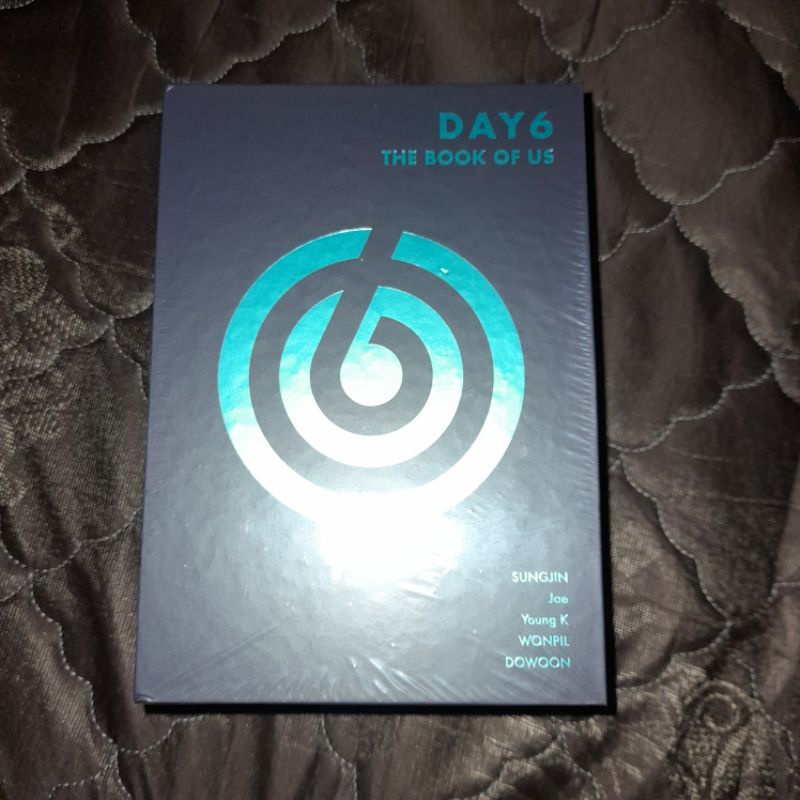 DAY6 NEGENTROPY BOX PACKAGE + POSTCARD