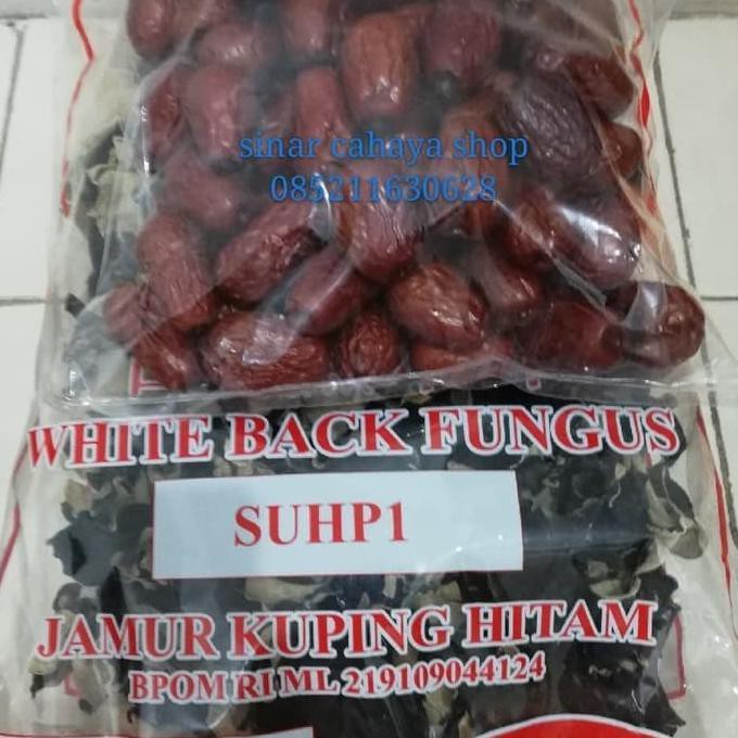 

Jamur Hitam Putih Kualiatas Bagus 1 kilo + Angco Besar Manis 1 Kilo