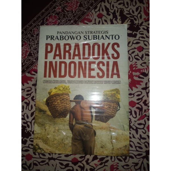 

Buku Paradoks Indonesia Original