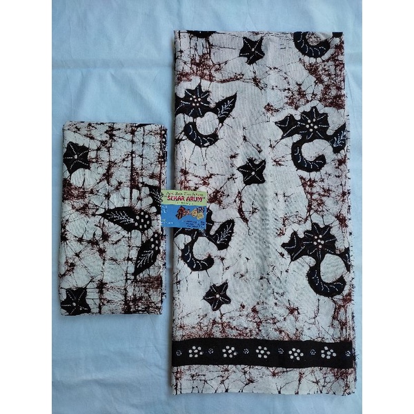Kain Batik Tulis Bakaran Juwana Satu Warna Putih Sekar Arum Motif Random Warna Sesuai
