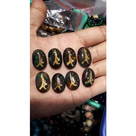 BATU AKIK  ANTIK MOTIF KERIS UNIK HARGA TERJANGKAU