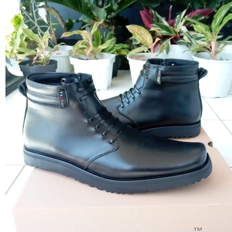 SEPATU PDH KULIT SAPI ASLI KILAP MERK MR MASTER SEPATU PDH DINAS KANTOR TNI POLRI SECURITY SATPAM