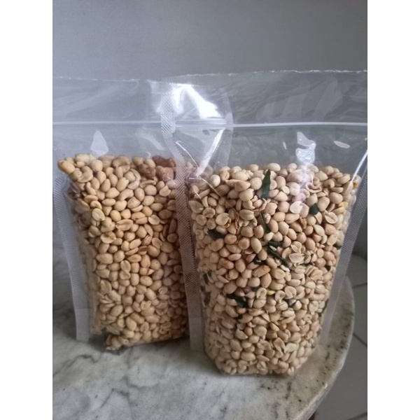 

KACANG BAWANG GURIH ENAK Uk.1000gr