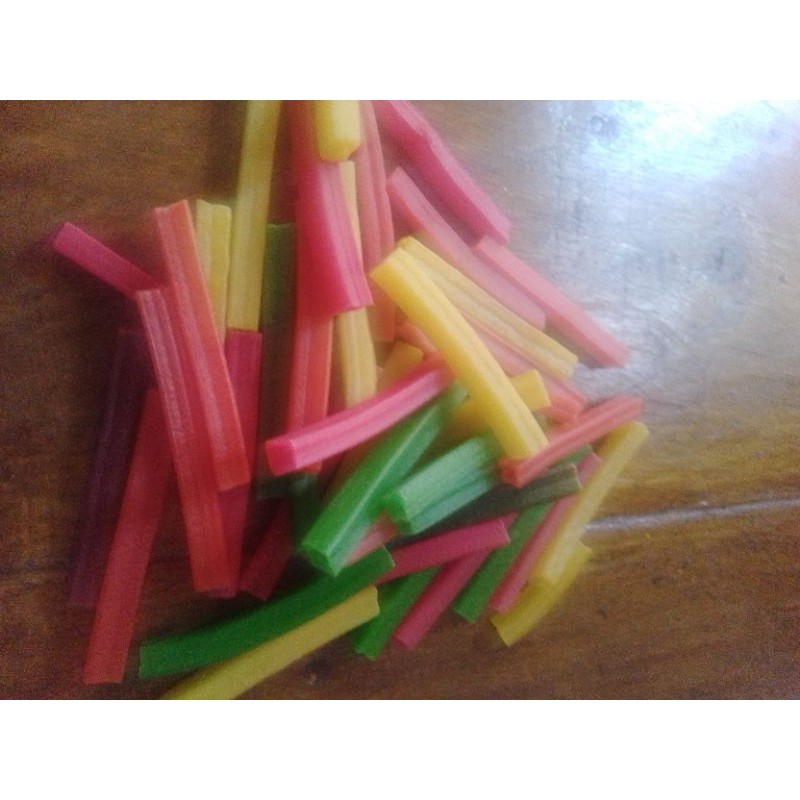 

kerupuk potato warna mentah