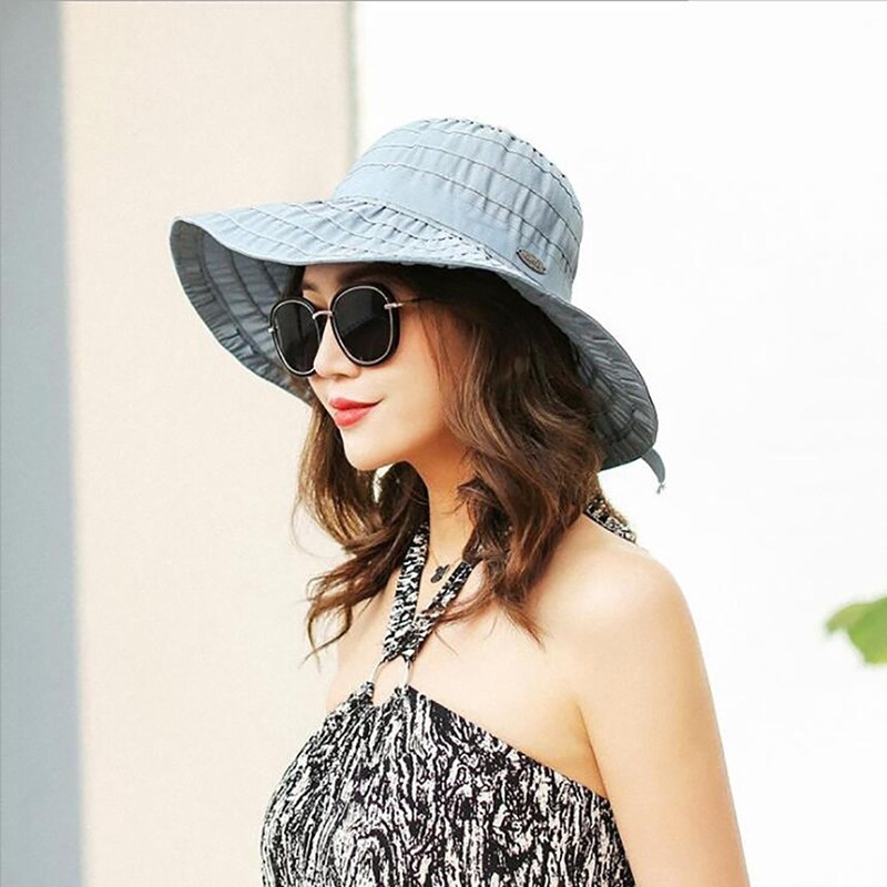 wide sun hat