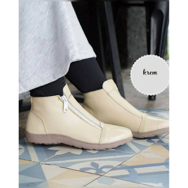 Sepatu boots wanita Haifa Boots wanita Korea Murah Premium Quality Original etnik shoes