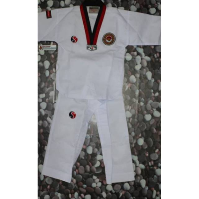 Dobok sendy poom diamond 1