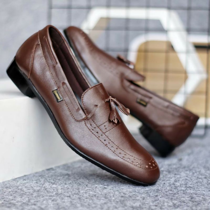 DRESSROSA BROWN Sepatu Pria Pantofel Kulit Asli Pentopel Pantopel Casual Formal Slop Kerja Kantor Original