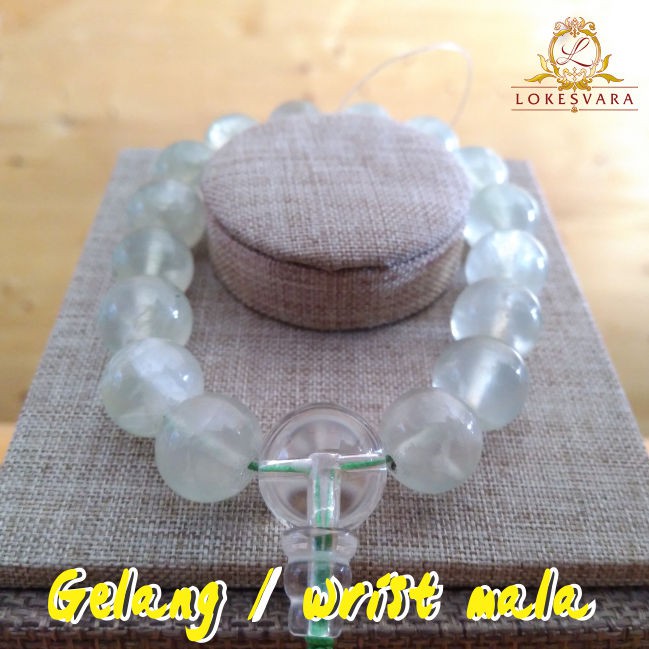 Gelang Batu Crystal Prehnite