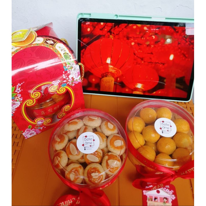 

Belle âme Premium Nastar & Peanut Butter Cookies (Kue kacang Traditional) - CNY Imlek Hampers