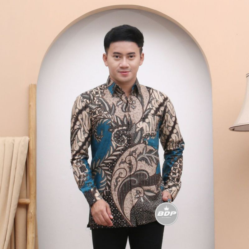 Kemeja batik pria lengan panjang