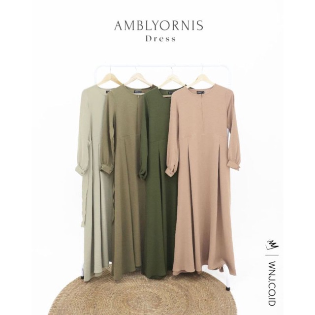 WANOJA// Amblyornis Dress by Wanoja