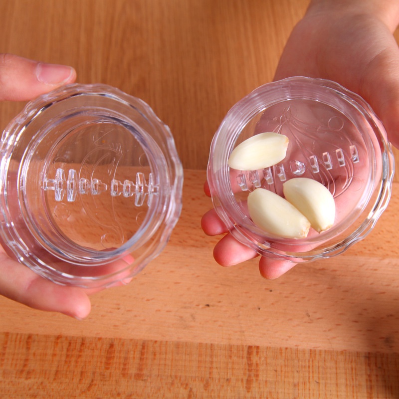 1PC Mini Portable Manual Rotary Garlic Grinder For Kitchen